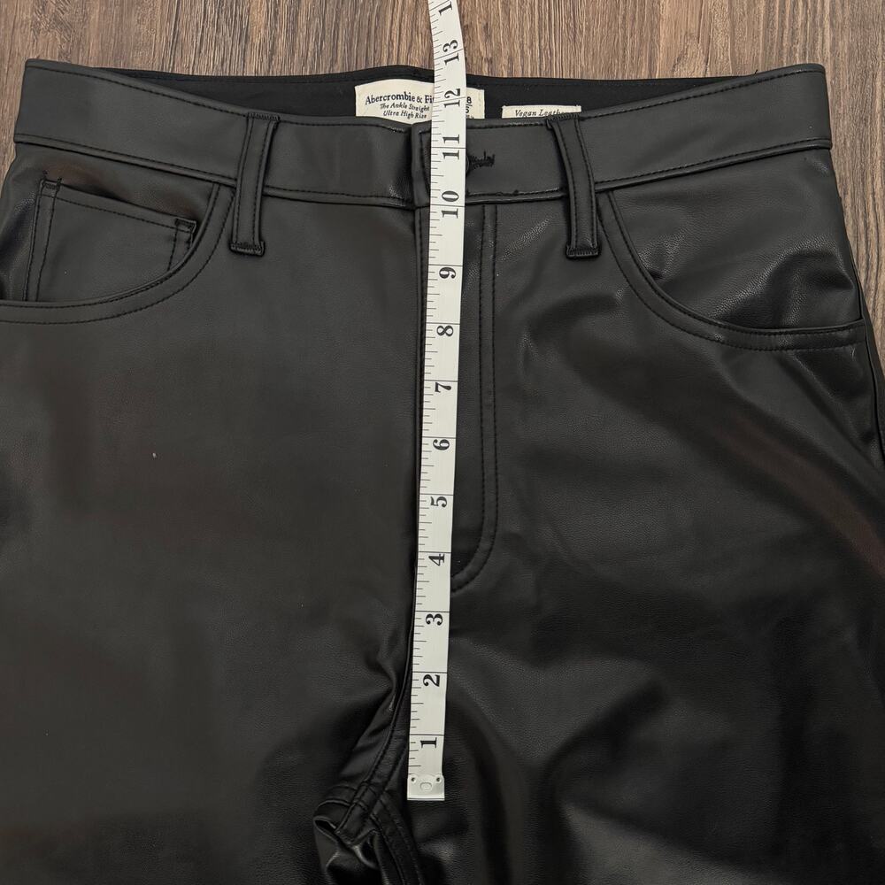 Abercrombie & Fitch Ankle Straight High Rise Vegan Leather Pants in Black 6/28 - Picture 11 of 15